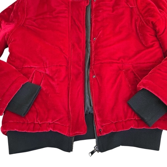 Me Jane Velvet Plush Bomber Puffer Jacket Zip Up Vibrant Cherry Red Cozy FLAWS S - Picture 9 of 16